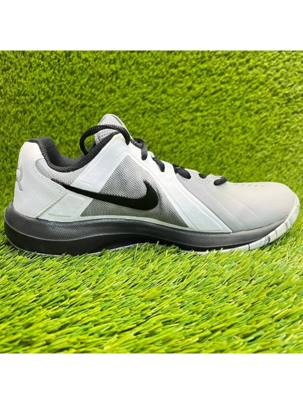 Nike Air Mavin Low Mens Size 8 Gray Black White Athletic Running Shoes Sneakers